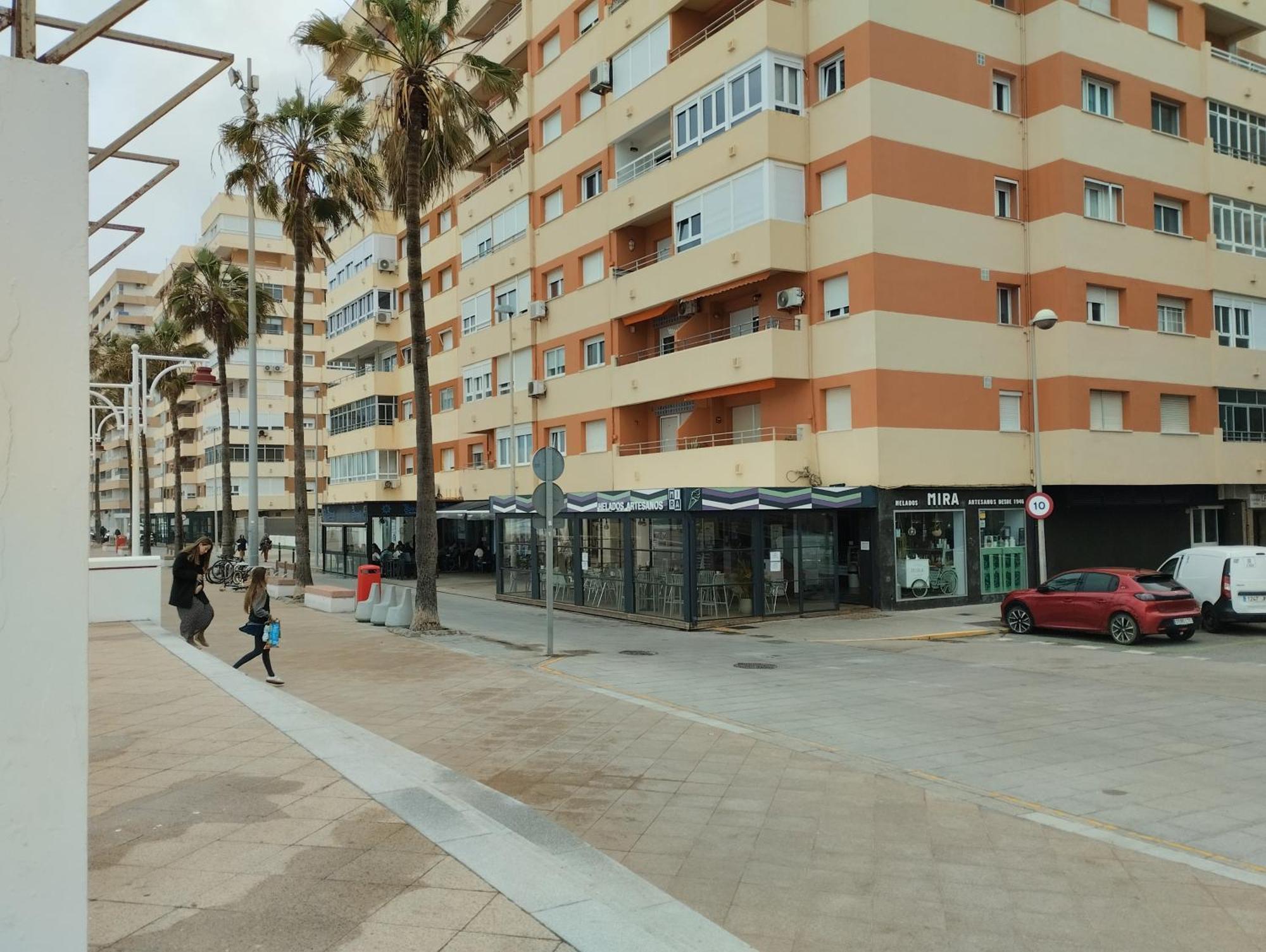 Apartamento Candari Playa En Cádiz Eksteriør bilde
